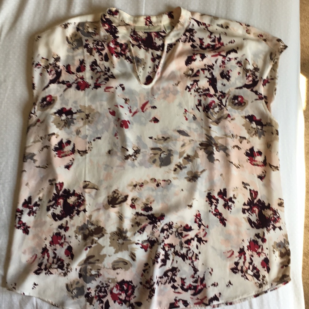 Sejour cap sleeve floral blouse size 18W